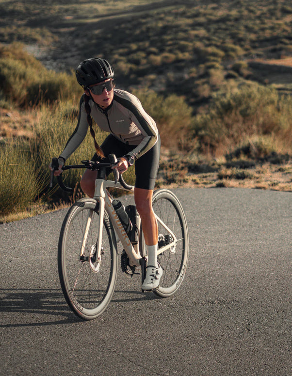 The Crucial Role of UPF Sun Protection in Cycling Clothing Jelenew