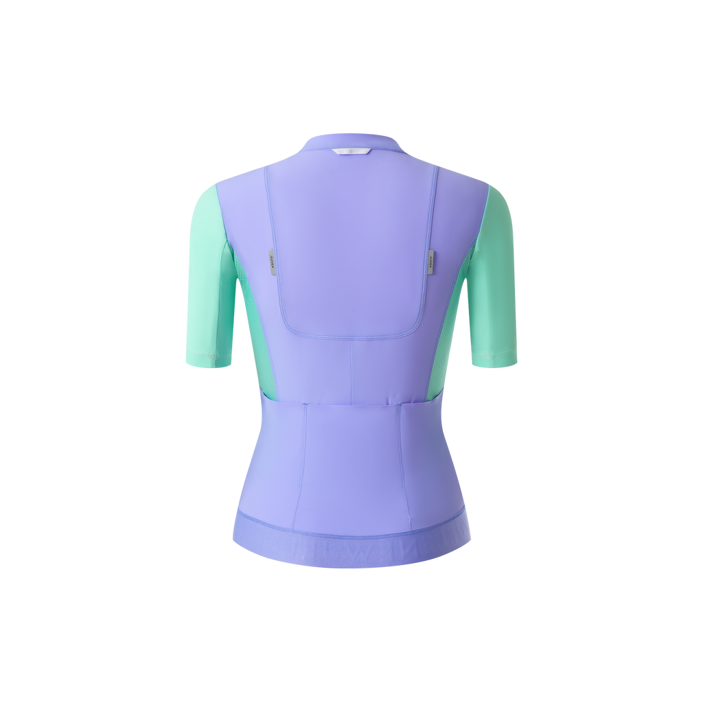 Back view of Hourglass Short Sleeve training jersey with CurveTec® technology in lavender and mint colors